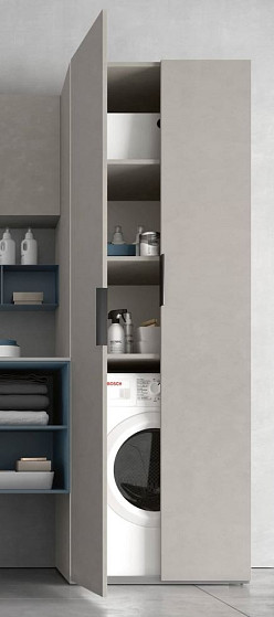 THAI COLONNA COMP 327 1-2.JPG